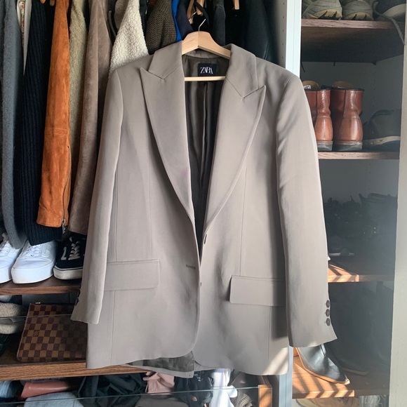 Zara Jackets & Blazers - Zara blazer